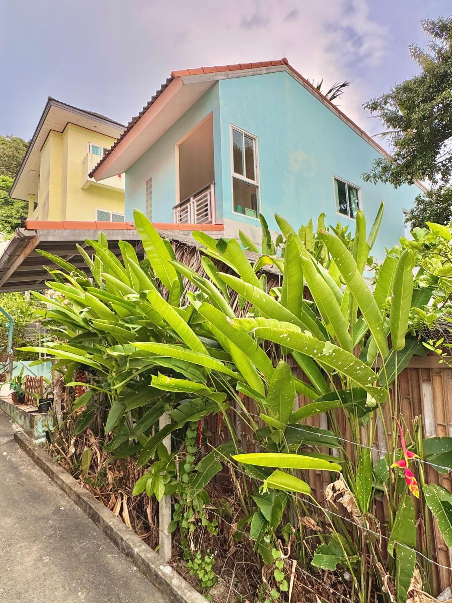 Sea Dreamer Beachfront Apartments Phuket Exterior foto
